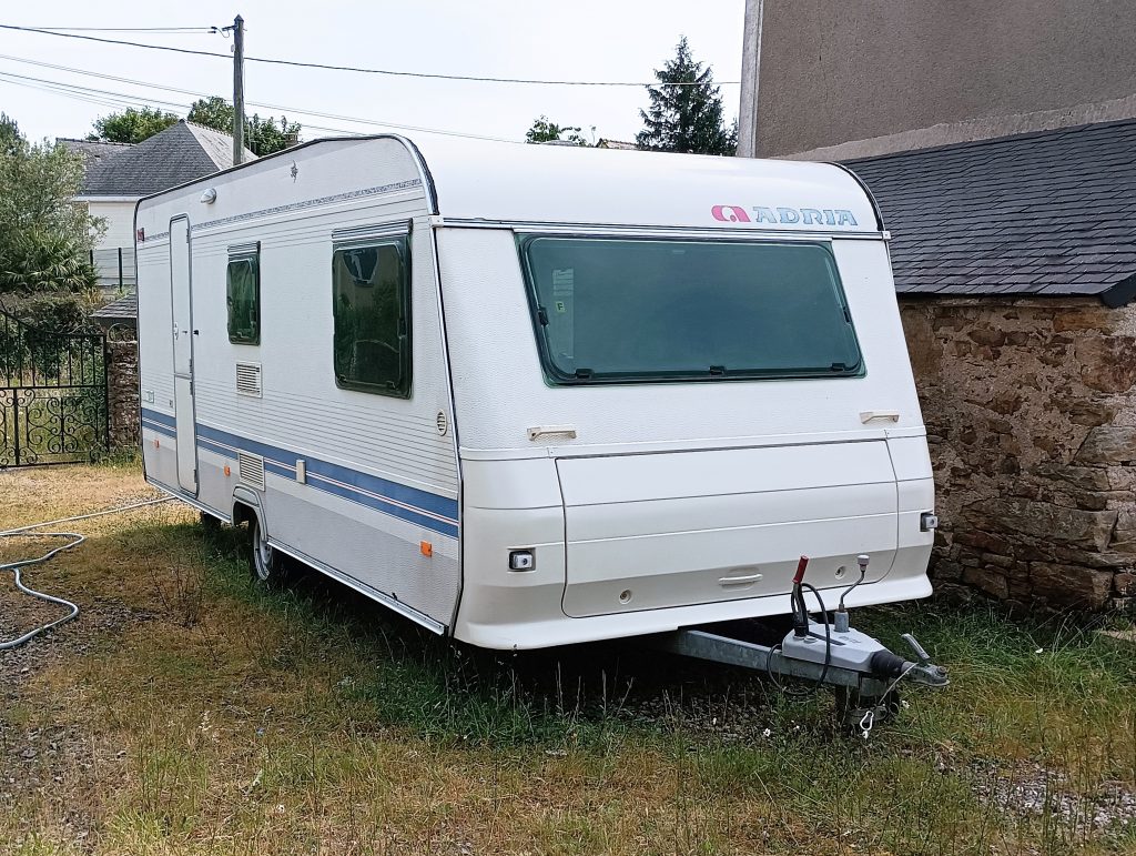Caravane d'occasion à vendre entre particuliers - Caravane occasion