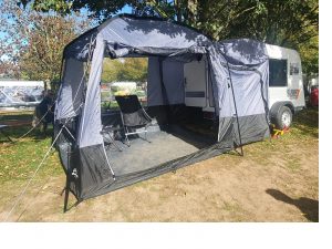 Xaravan auvent.jpeg &nbsp;